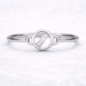 Elegant Circular Wave Diamond Ring
