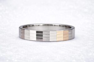 Polished Silver Geometric Pattern Men’s Ring